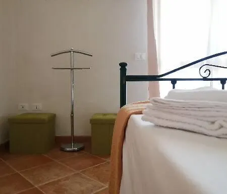 L'oleandro Rosa - Tra Vigne, Mare, Sole E Vento... Hotel Marsala